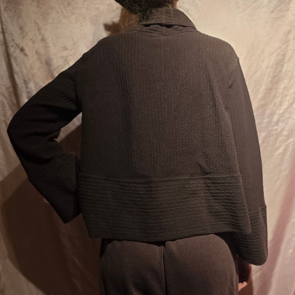 Lululemon Like New Retreat Yourself - Picture 9 of 12